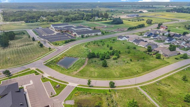 3294 Stone Gate Drive, Saint Cloud, MN 56301