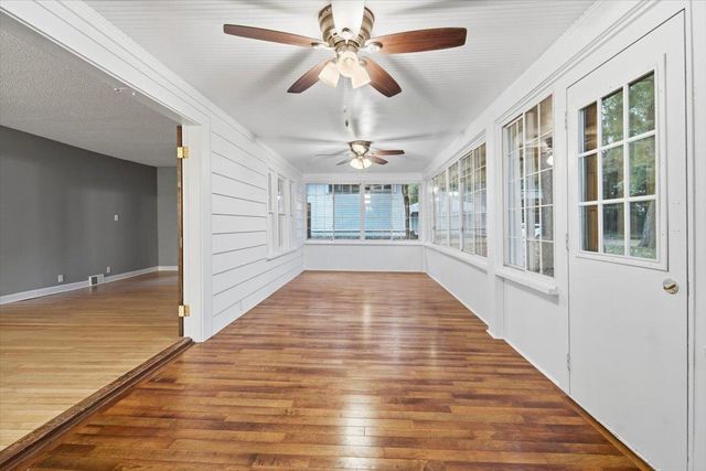 71 Fir Street, Mahtomedi, MN 55115