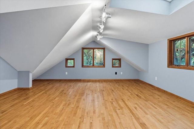 71 Fir Street, Mahtomedi, MN 55115