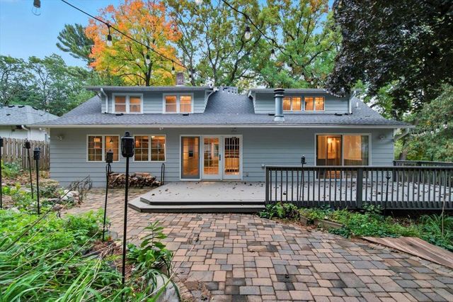 71 Fir Street, Mahtomedi, MN 55115