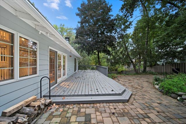 71 Fir Street, Mahtomedi, MN 55115