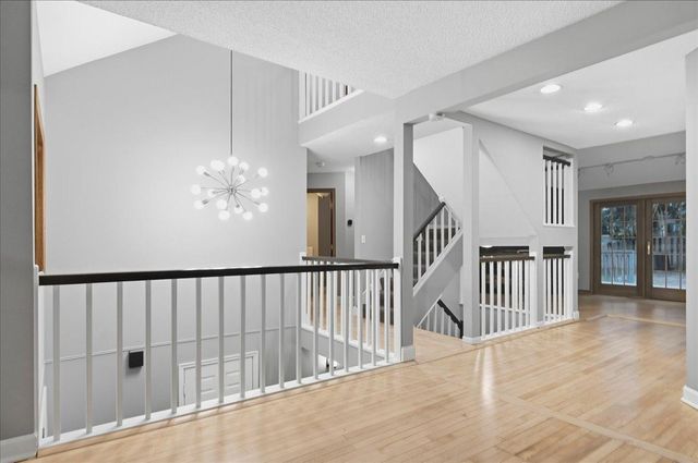 71 Fir Street, Mahtomedi, MN 55115