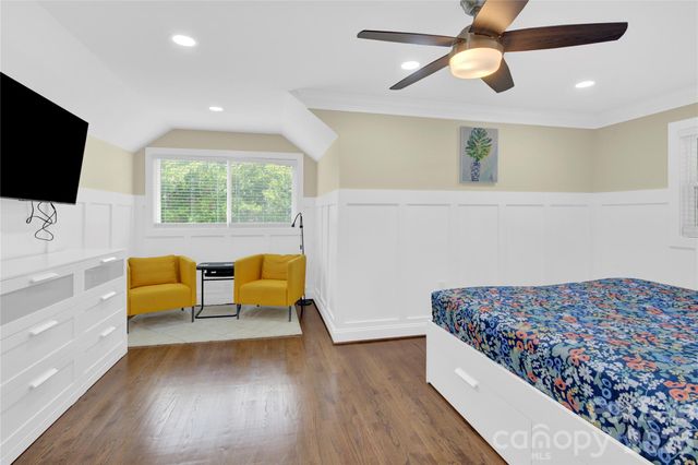 6639 Ronda Avenue, Charlotte, NC 28211