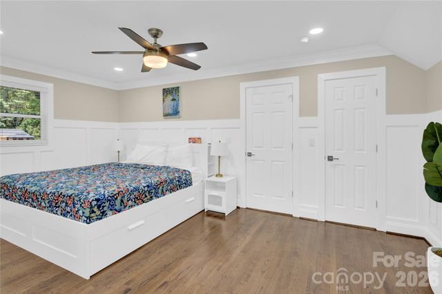 6639 Ronda Avenue, Charlotte, NC 28211