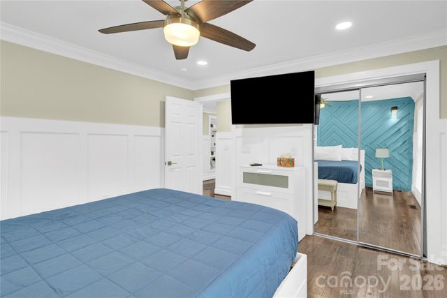 6639 Ronda Avenue, Charlotte, NC 28211