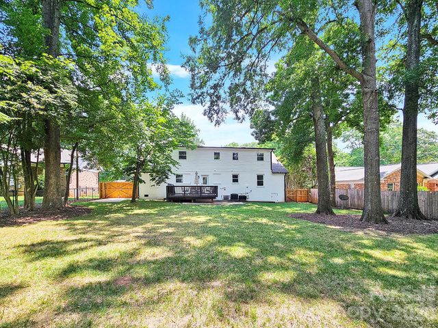 6639 Ronda Avenue, Charlotte, NC 28211