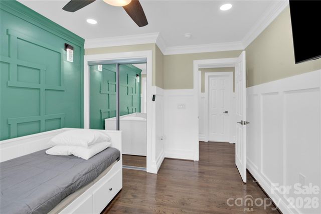 6639 Ronda Avenue, Charlotte, NC 28211
