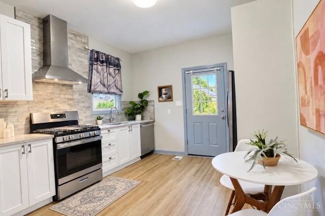 2529 Ridgeland Place, Cincinnati, OH 45212