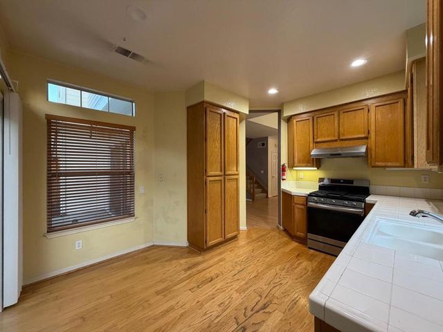 5417 Ridgewood Drive, Fremont, CA 94555