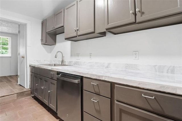 866 Wells Circle SE, Smyrna, GA 30080