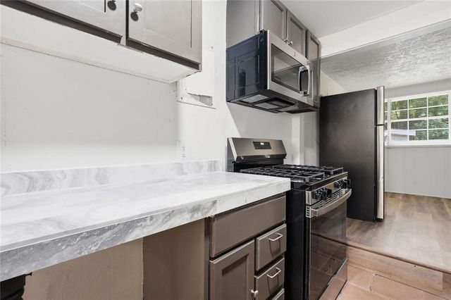 866 Wells Circle SE, Smyrna, GA 30080