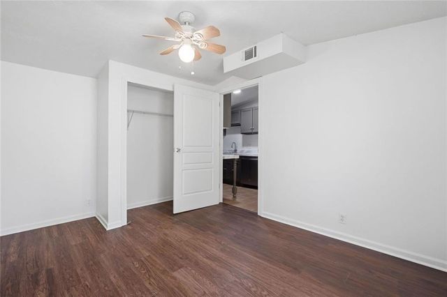 866 Wells Circle SE, Smyrna, GA 30080