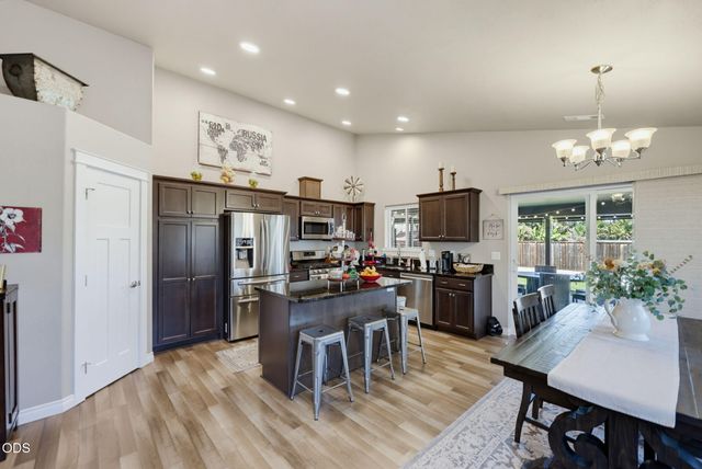 2210 Westwood Drive, Medford, OR 97501