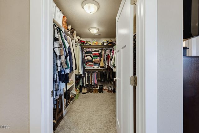 2210 Westwood Drive, Medford, OR 97501