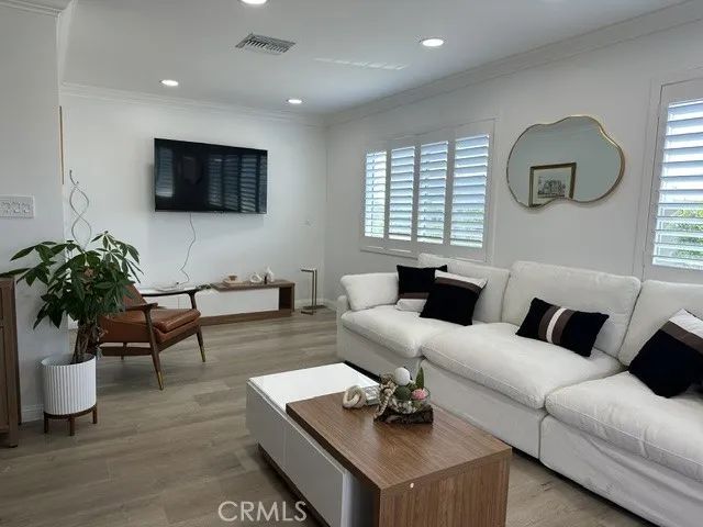 5772 Garden Grove 519, Westminster, CA 92683