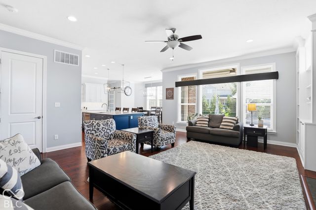 14749 Edgebrook Drive, Fishers, IN 46040