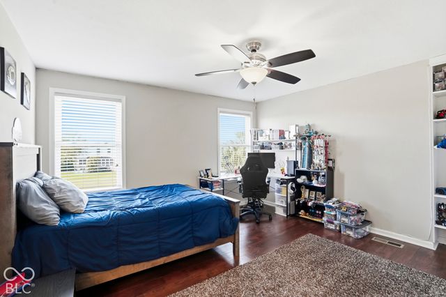 14749 Edgebrook Drive, Fishers, IN 46040