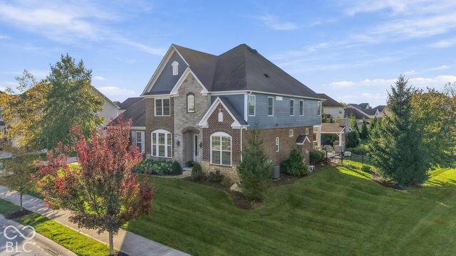 14749 Edgebrook Drive, Fishers, IN 46040