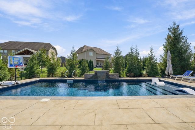 14749 Edgebrook Drive, Fishers, IN 46040