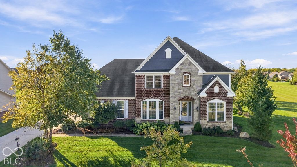 14749 Edgebrook Drive, Fishers, IN 46040