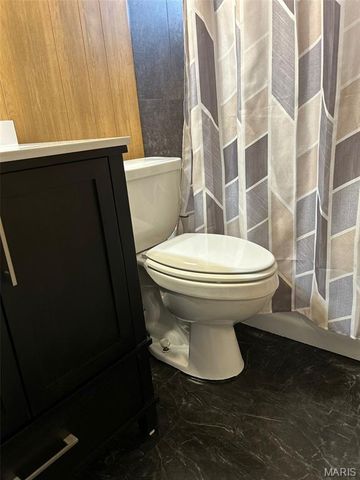 6714 Bitteroot Lane, Berkeley, MO 63134