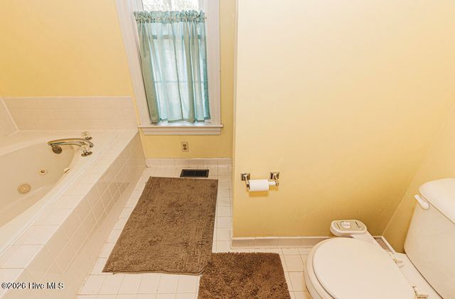 1477 New Castle Court, Rocky Mount, NC 27803