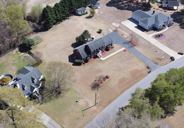 1477 New Castle Court, Rocky Mount, NC 27803