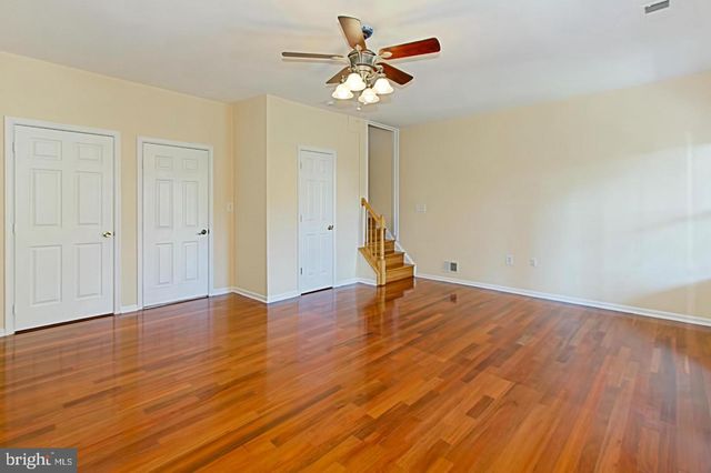 6203 FROSTY WINTER CT, Centreville, VA 20120