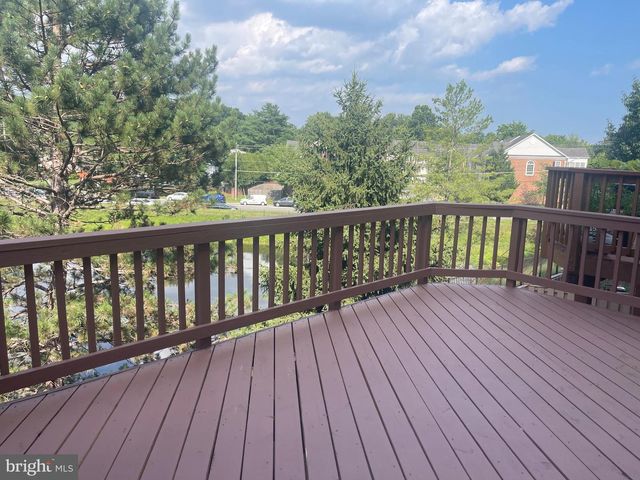 6203 FROSTY WINTER CT, Centreville, VA 20120