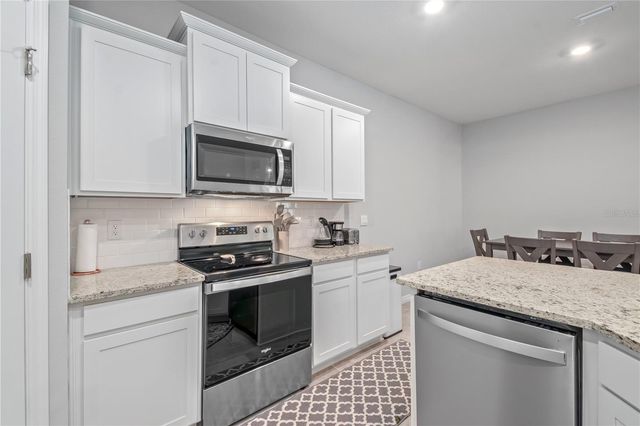 5223 NW 48TH PLACE, Ocala, FL 34482