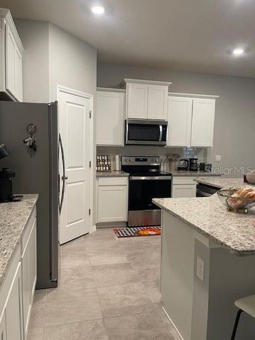 5223 NW 48TH PLACE, Ocala, FL 34482