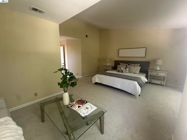 7511 Oxford Cir., Dublin, CA 94568