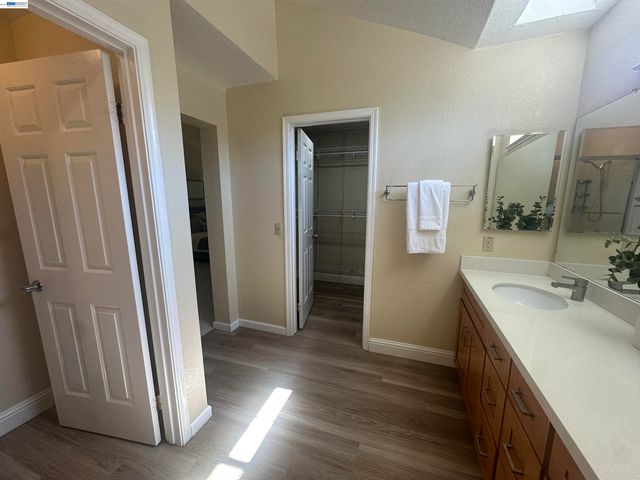 7511 Oxford Cir., Dublin, CA 94568