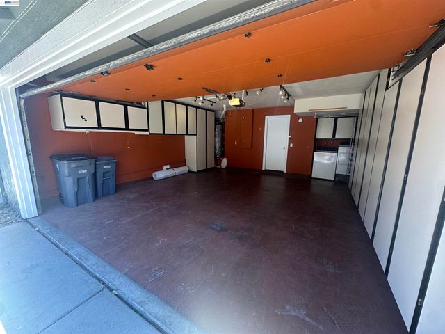 7511 Oxford Cir., Dublin, CA 94568