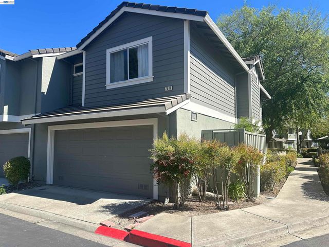 7511 Oxford Cir., Dublin, CA 94568