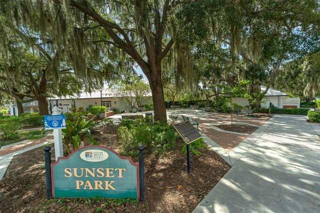 110 N TREMAIN STREET 209, Mount Dora, FL 32757