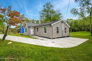 477 Marlow Circle, Clinton, TN 37716