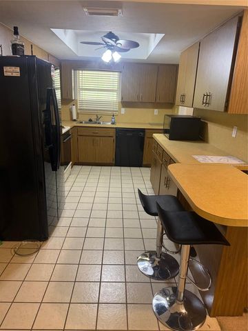 102 SANDHURST DRIVE, Venice, FL 34293