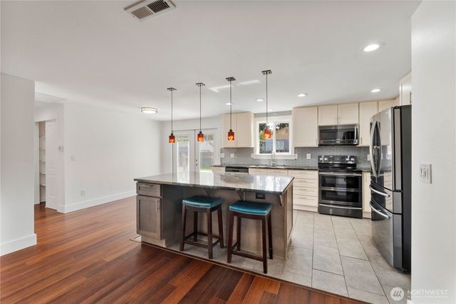 10213 Wilkeson Street S, Tacoma, WA 98444