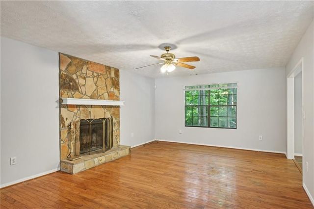 1925 Sailcloth Street, Lithonia, GA 30058