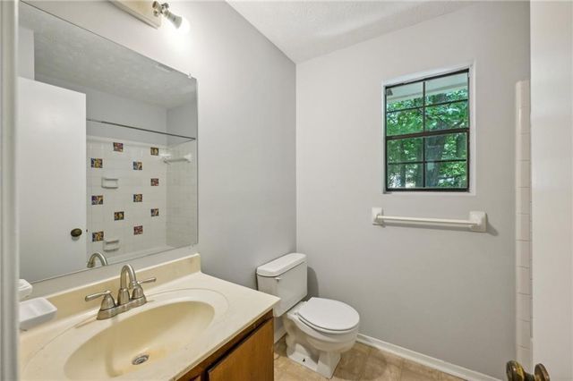 1925 Sailcloth Street, Lithonia, GA 30058