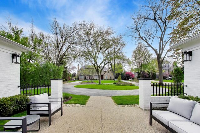 180 Westview Road, Winnetka, IL 60093