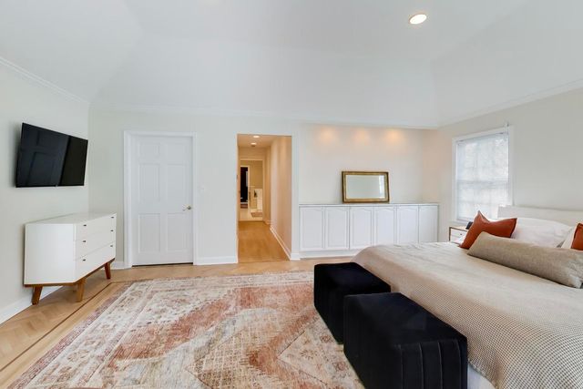 180 Westview Road, Winnetka, IL 60093