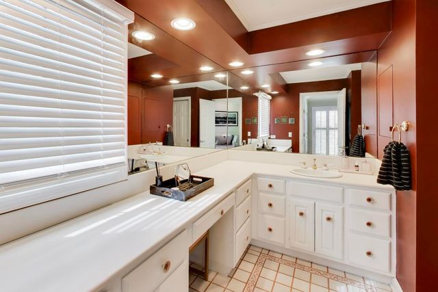 180 Westview Road, Winnetka, IL 60093