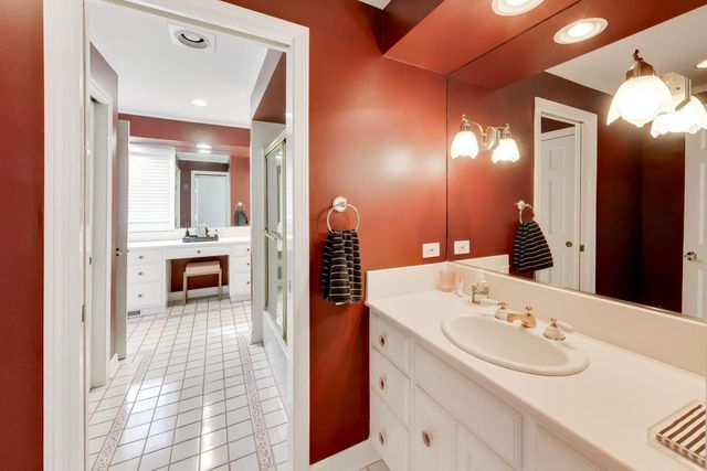 180 Westview Road, Winnetka, IL 60093