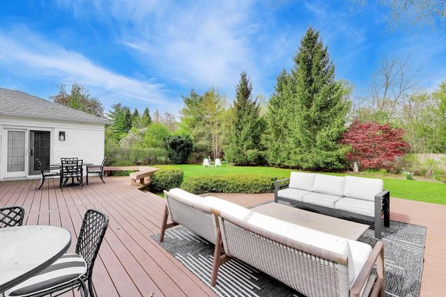 180 Westview Road, Winnetka, IL 60093