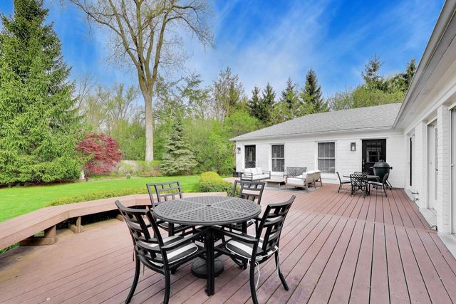 180 Westview Road, Winnetka, IL 60093