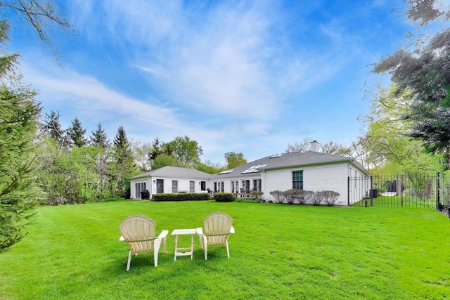 180 Westview Road, Winnetka, IL 60093