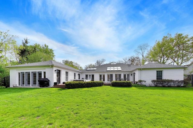 180 Westview Road, Winnetka, IL 60093