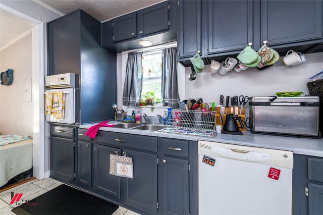 627 Robinson Place, Shreveport, LA 71104